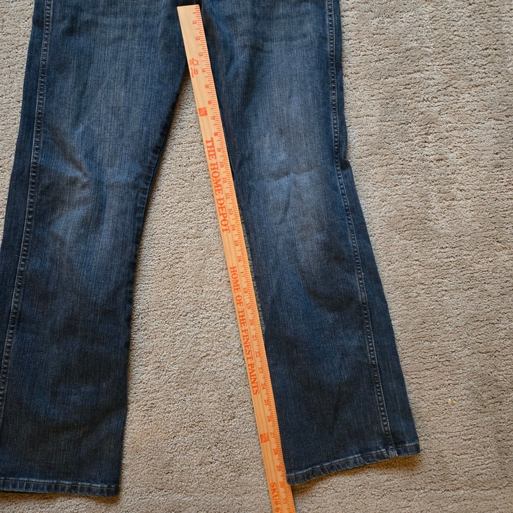 Wrangler Retro Relaxed Bootcut Jeans Mens 30x32 Dark Wash Denim 10WRT20FL - Picture 3 of 6